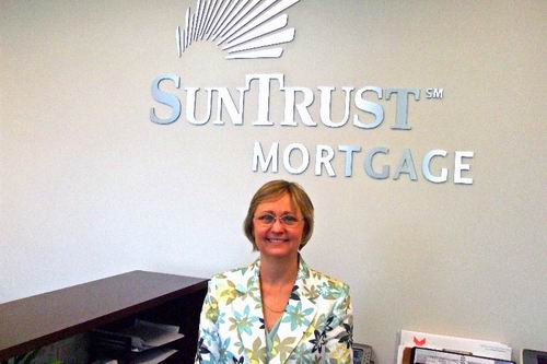 Rosemary Hoodless of SunTrust Mortgage 