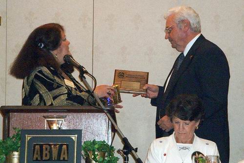 Wilbur Goforth receives Award from American Business Association 2004-5